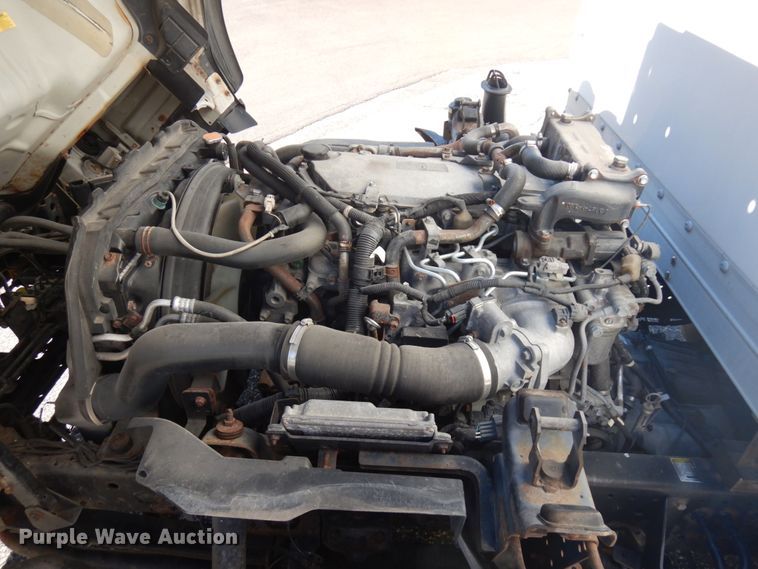 image for item JQ9156 2012 Isuzu NPR  box truck