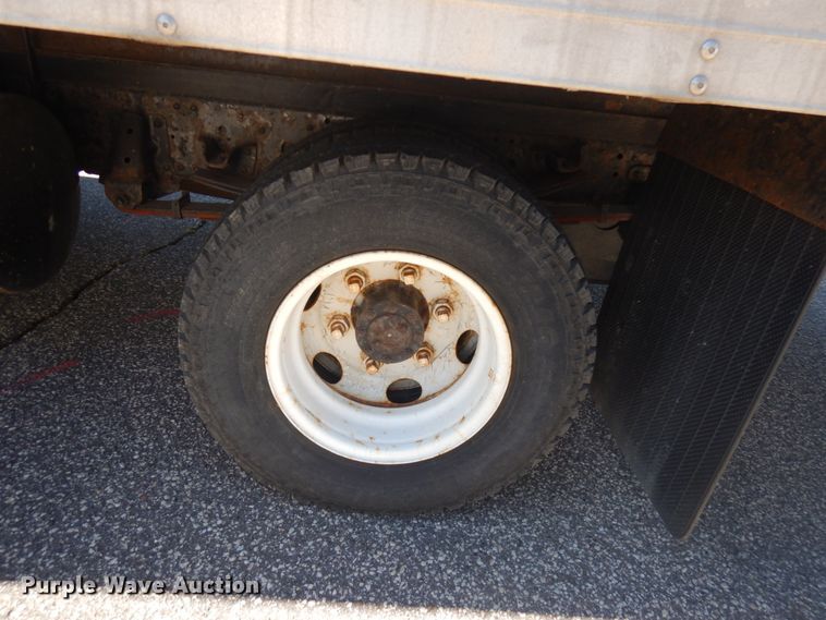 image for item JQ9156 2012 Isuzu NPR  box truck