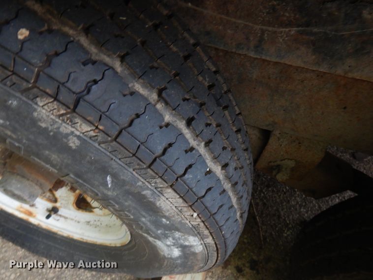 image for item JQ9157 2011 PJ Trailers  dump trailer