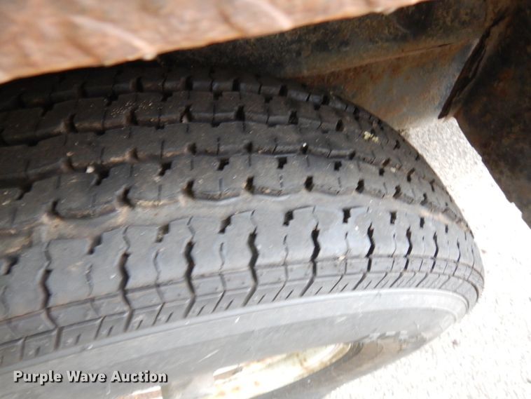 image for item JQ9157 2011 PJ Trailers  dump trailer