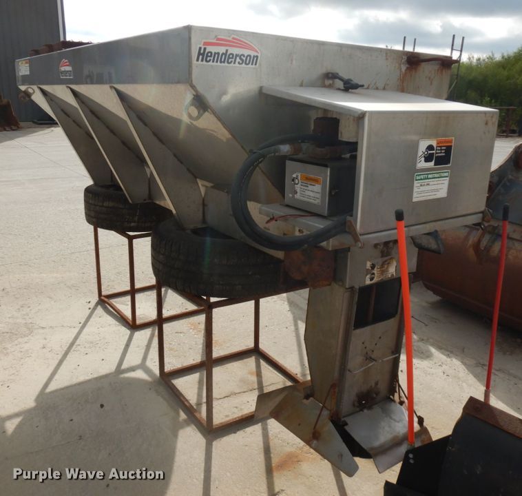 image for item JQ9204 Henderson 9x304SSxHYD  spreader