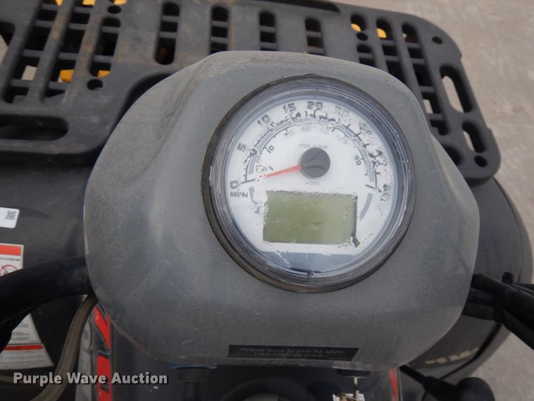 image for item JQ9206 2002 Polaris 700 Sportsman  ATV