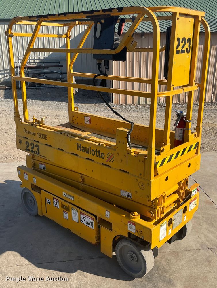 image for item JQ9529 2012 Haulotte Optimum 1930E  scissor lift