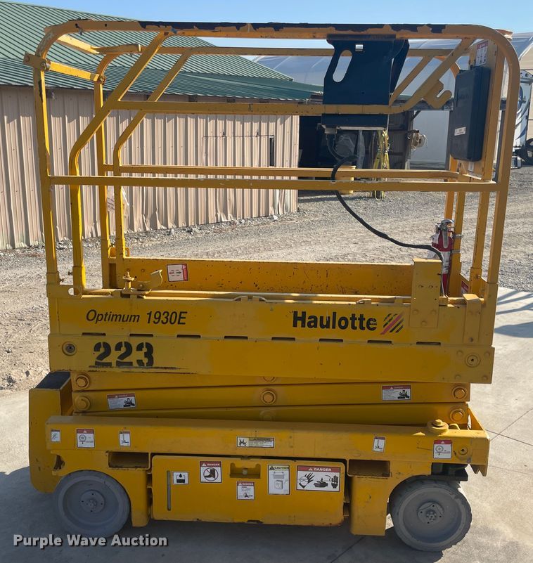 image for item JQ9529 2012 Haulotte Optimum 1930E  scissor lift