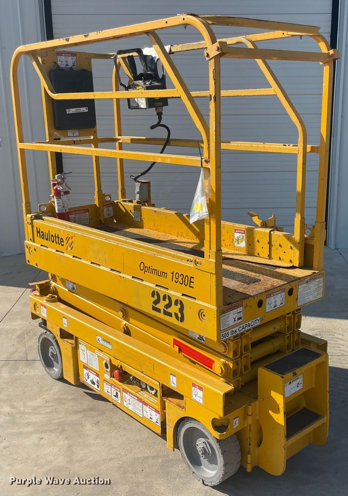 image for item JQ9529 2012 Haulotte Optimum 1930E  scissor lift