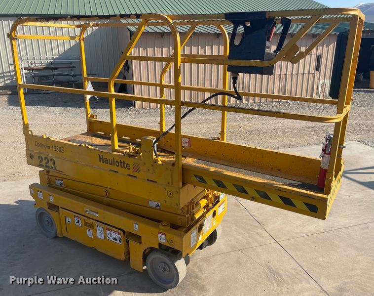image for item JQ9529 2012 Haulotte Optimum 1930E  scissor lift