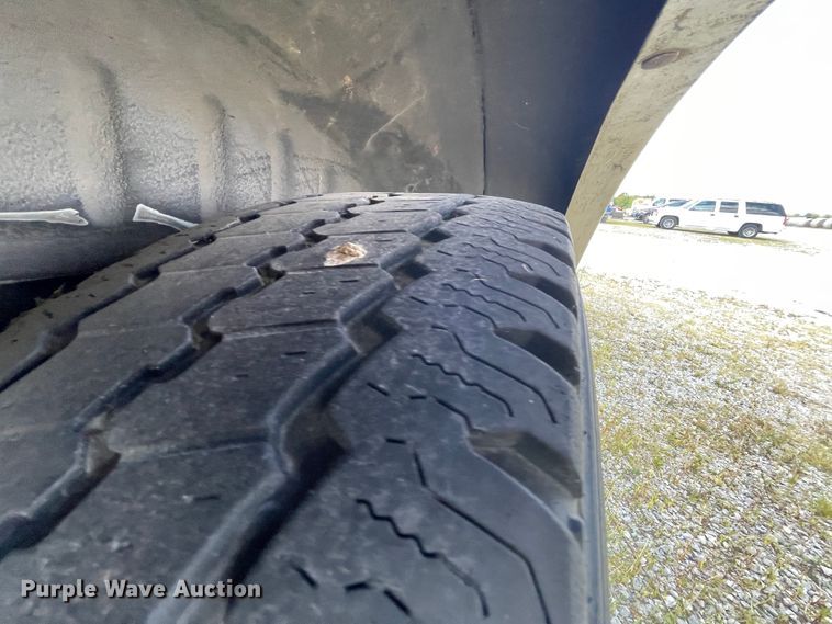 image for item JQ9554 2005 Ford Expedition  SUV