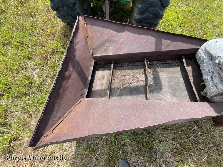 image for item JQ9557 Radial stacking conveyor