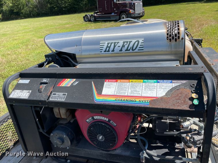 image for item JQ9558 2002  shop built utility trailer with pressure washer