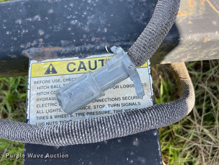 image for item JQ9558 2002  shop built utility trailer with pressure washer