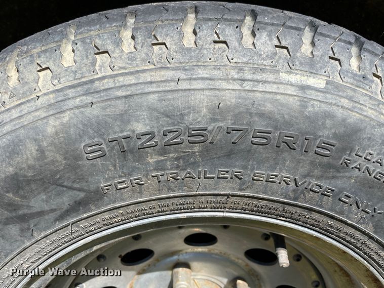 image for item JQ9558 2002  shop built utility trailer with pressure washer