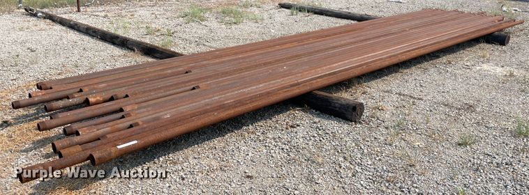 image for item JQ9588 (25) joints of 2 7/8" diameter oilfield structural pipe