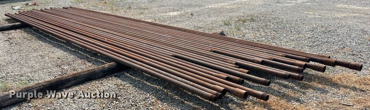 image for item JQ9588 (25) joints of 2 7/8" diameter oilfield structural pipe