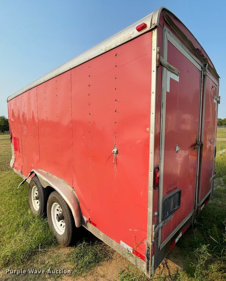 image for item JQ9592 2004 Doolittle Cargo  enclosed cargo trailer