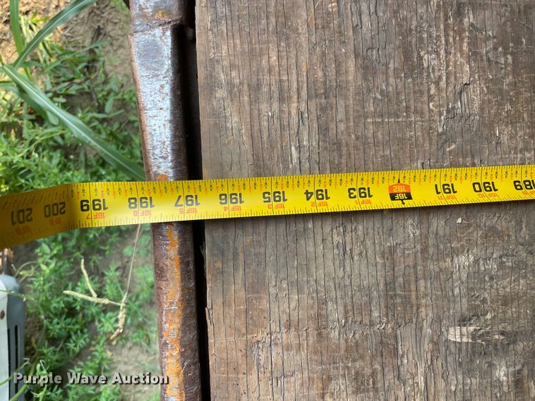 image for item JQ9592 2004 Doolittle Cargo  enclosed cargo trailer