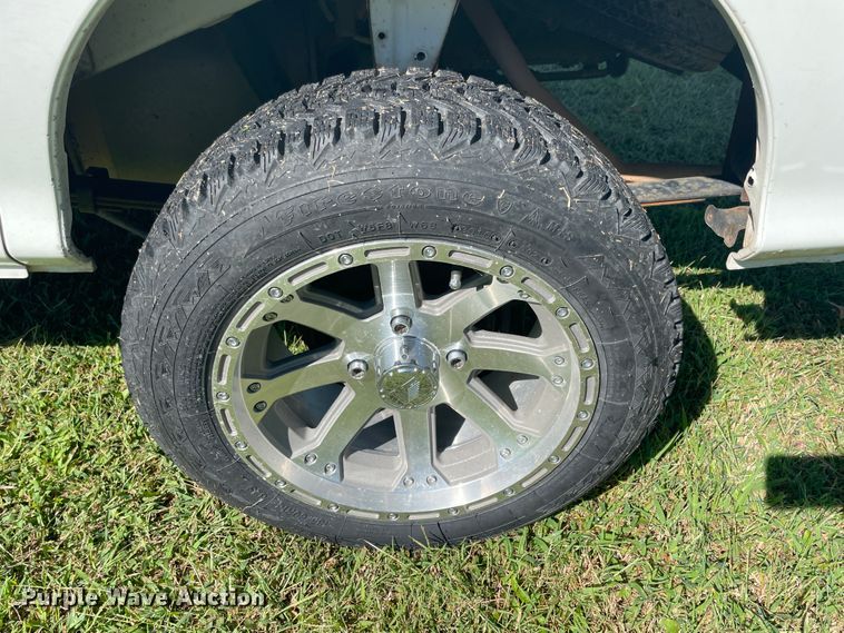 image for item JQ9632 1994 Daihatsu HiJet  Crew Cab mini truck