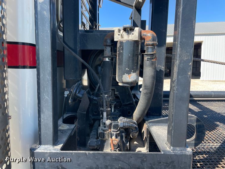 image for item JQ9633 1996 Kenworth T800  winch truck