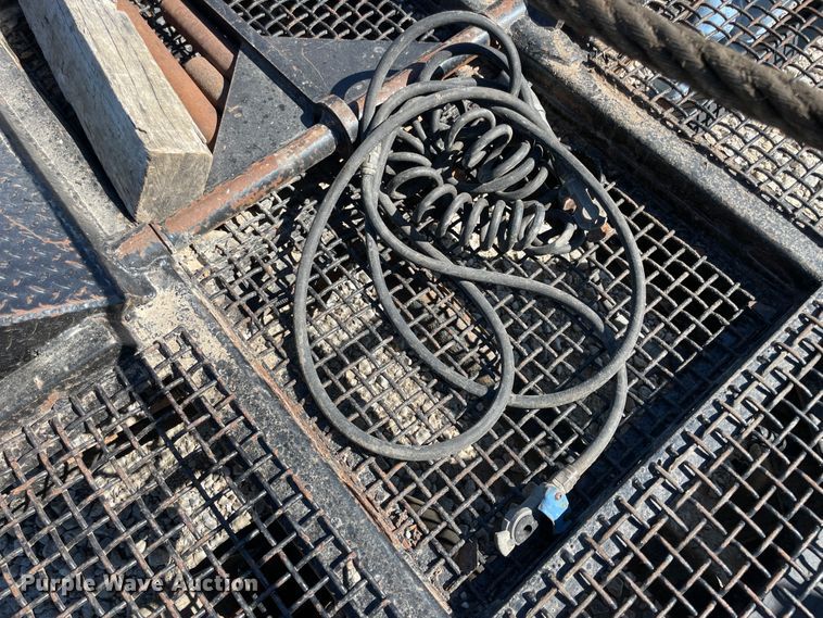 image for item JQ9633 1996 Kenworth T800  winch truck