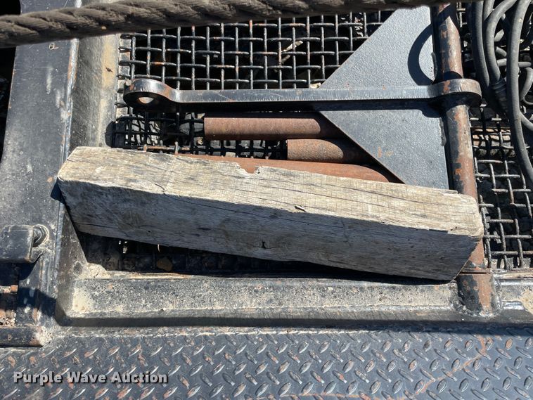 image for item JQ9633 1996 Kenworth T800  winch truck