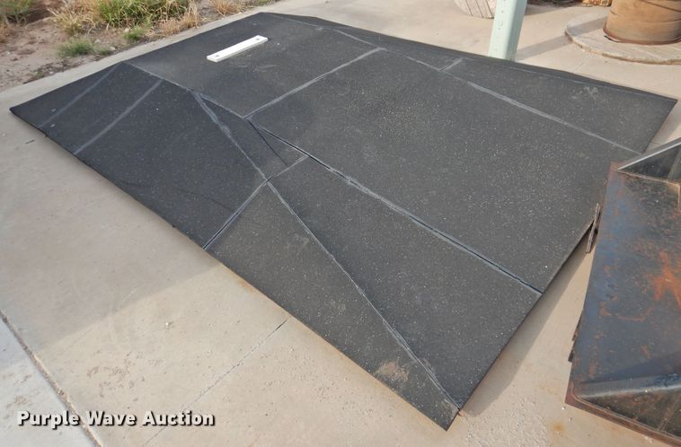 image for item JX9892 Pitching mound