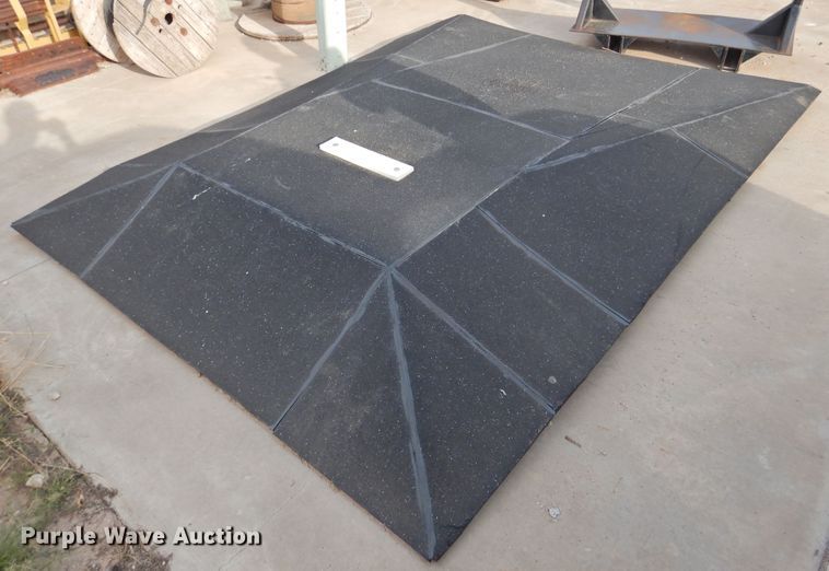 image for item JX9892 Pitching mound