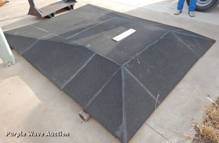 image for item JX9892 Pitching mound