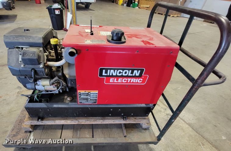 image for item KD9544 Lincoln Electric Ranger 10000  welder/generator