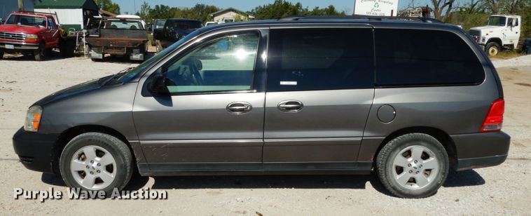 image for item KI9523 2005 Ford Freestar SES  van