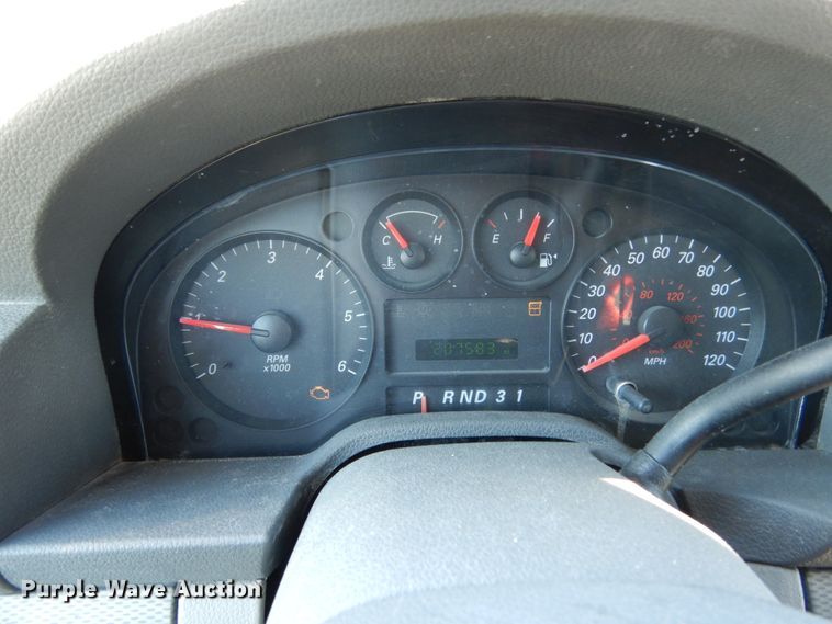 image for item KI9523 2005 Ford Freestar SES  van