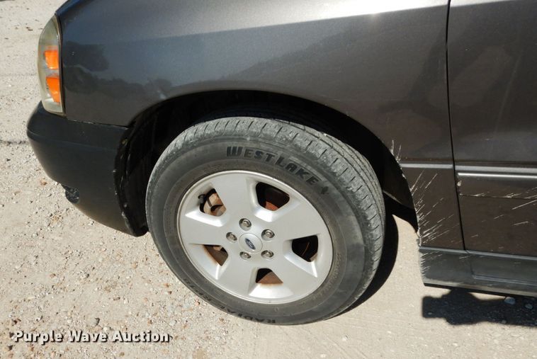 image for item KI9523 2005 Ford Freestar SES  van