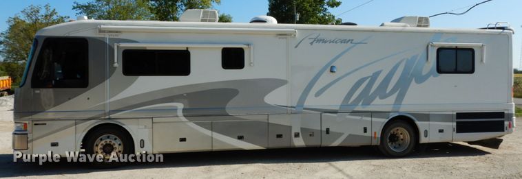 image for item KI9526 1999 Spartan MM-2242  RV