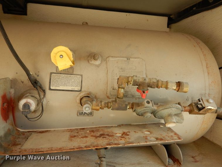 image for item KI9526 1999 Spartan MM-2242  RV