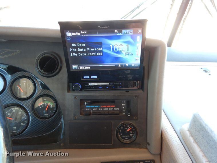 image for item KI9526 1999 Spartan MM-2242  RV