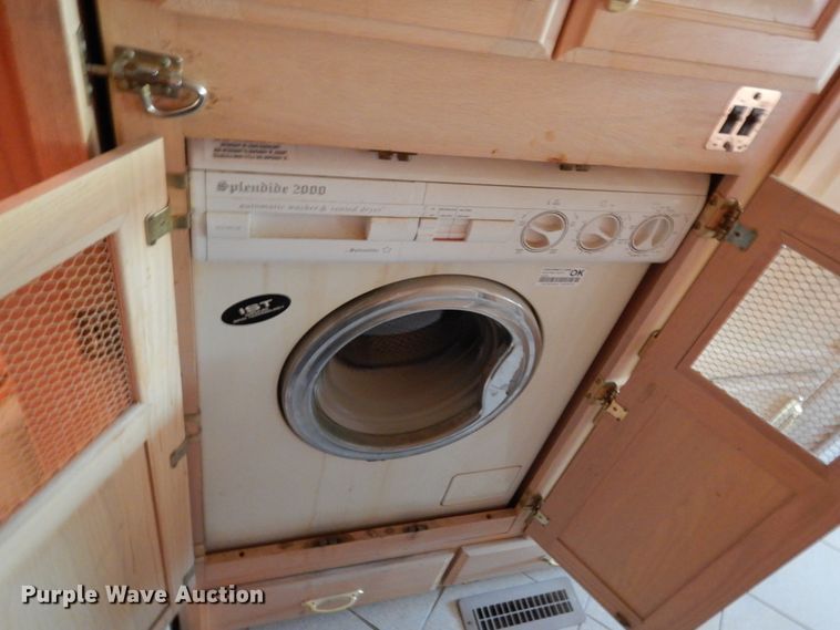 image for item KI9526 1999 Spartan MM-2242  RV