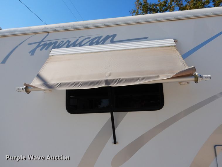 image for item KI9526 1999 Spartan MM-2242  RV