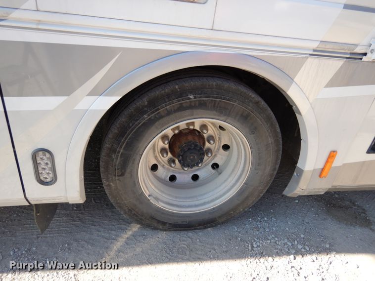 image for item KI9526 1999 Spartan MM-2242  RV