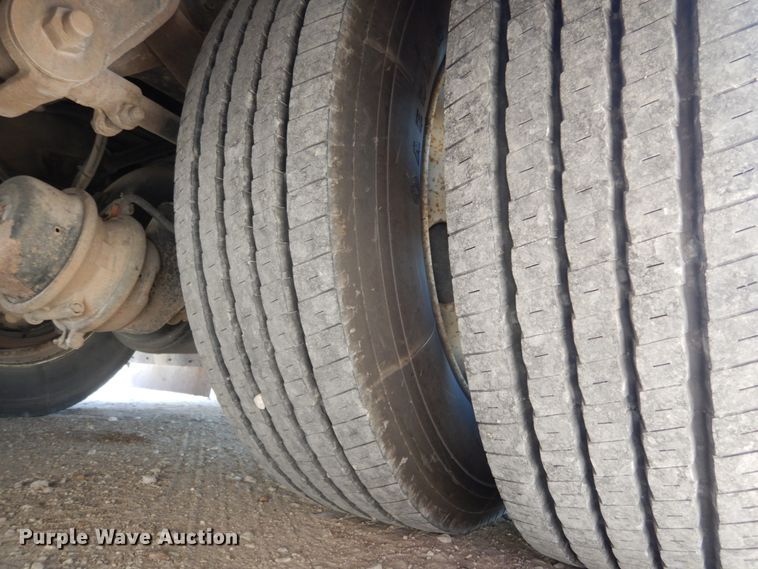 image for item KI9526 1999 Spartan MM-2242  RV