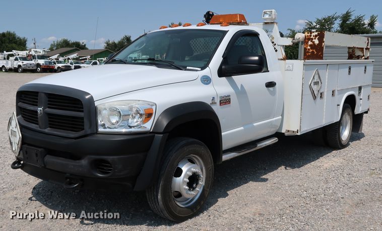 image for item KQ9743 2008 Dodge Ram 4500HD  utility / service truck