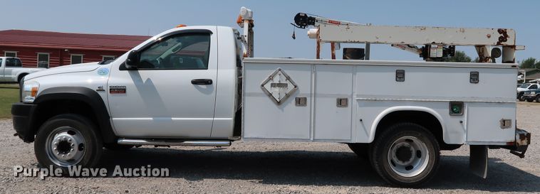 image for item KQ9743 2008 Dodge Ram 4500HD  utility / service truck
