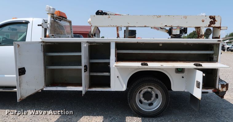 image for item KQ9743 2008 Dodge Ram 4500HD  utility / service truck