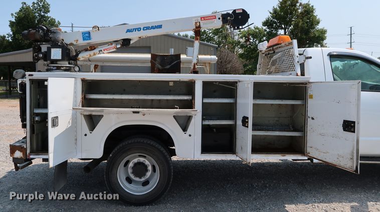 image for item KQ9743 2008 Dodge Ram 4500HD  utility / service truck