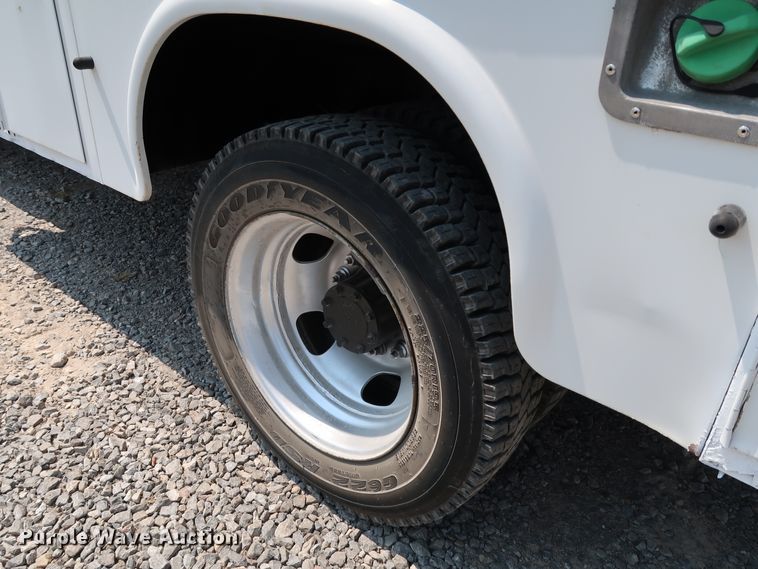 image for item KQ9743 2008 Dodge Ram 4500HD  utility / service truck