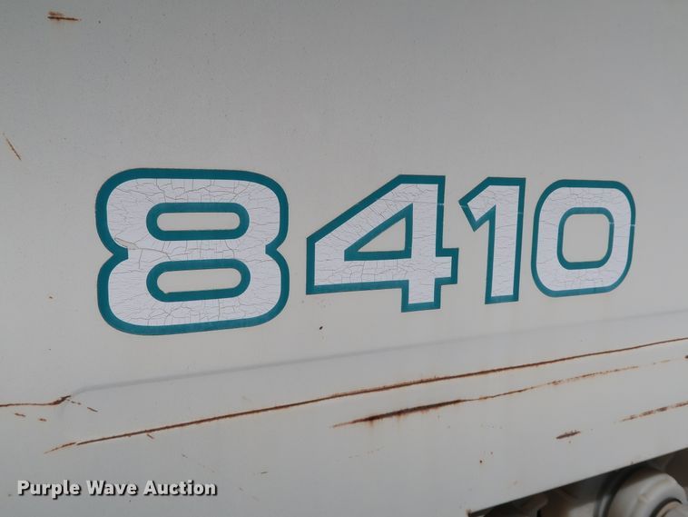 image for item KQ9759 Tennant 8410  sweeper