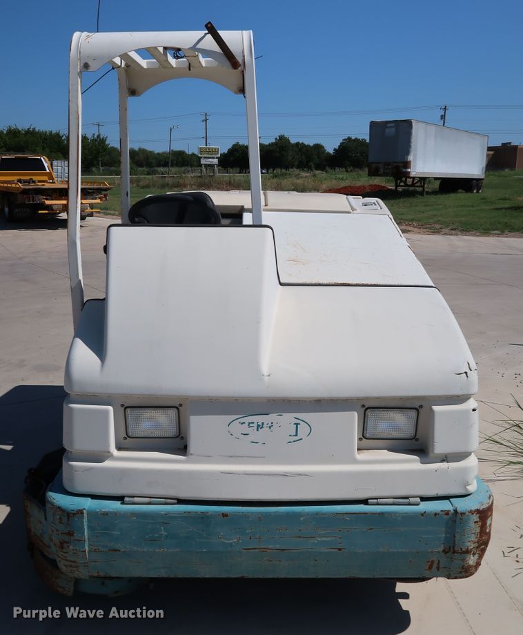 image for item KQ9760 Tennant 7400  sweeper