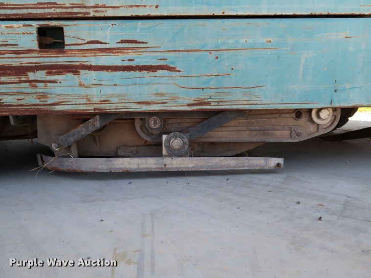 image for item KQ9760 Tennant 7400  sweeper