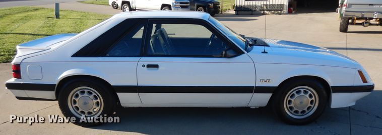 image for item KU9138 1985 Ford Mustang GT