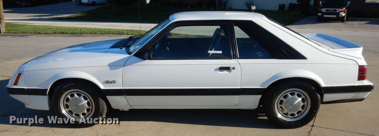 image for item KU9138 1985 Ford Mustang GT