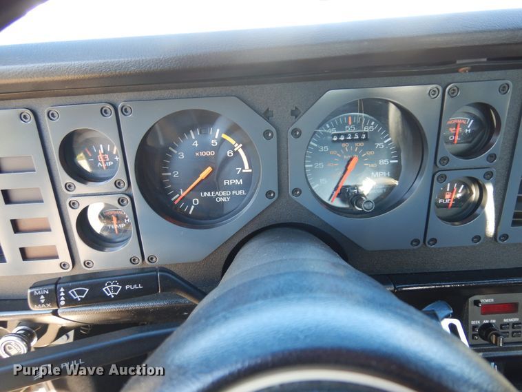 image for item KU9138 1985 Ford Mustang GT