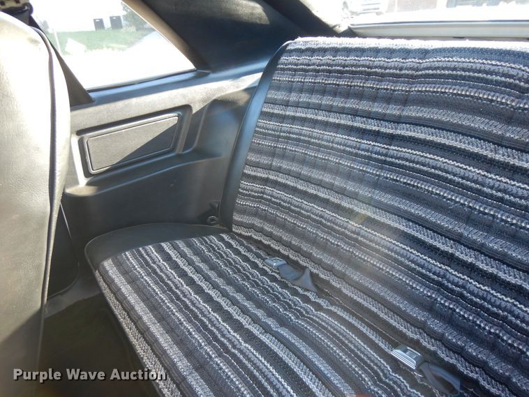 image for item KU9138 1985 Ford Mustang GT