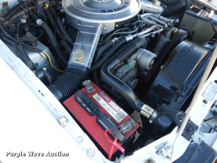 image for item KU9138 1985 Ford Mustang GT